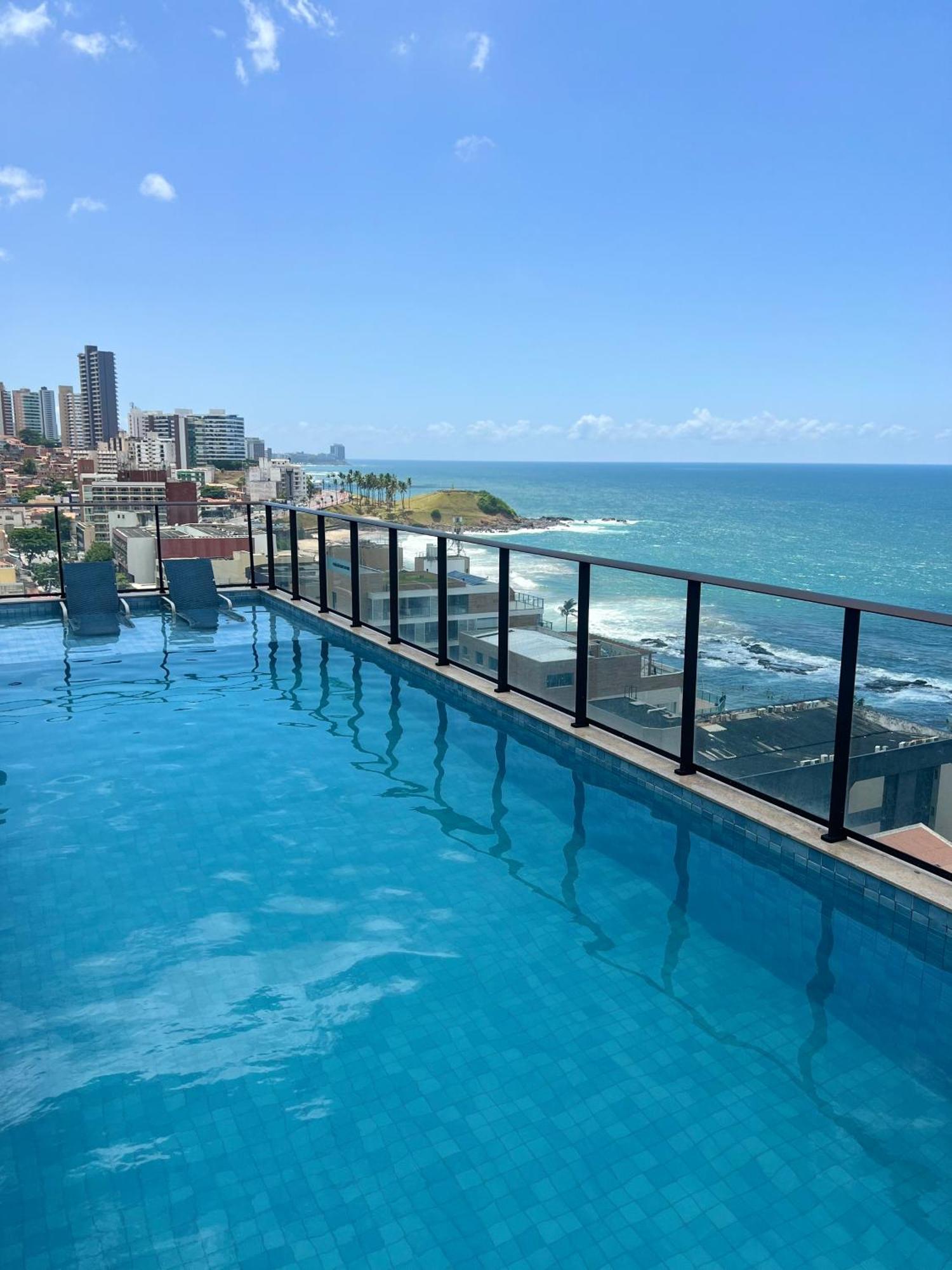 Lindo Flat No Farol Da Barra Apartment Салвадор Екстериор снимка